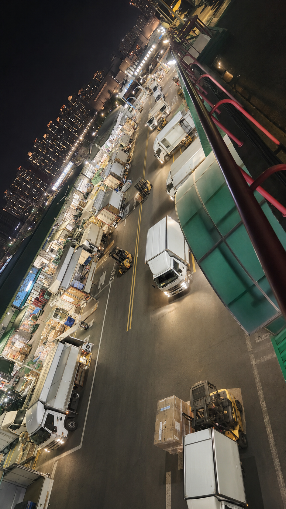 Logistics trucks shipping direct from origins